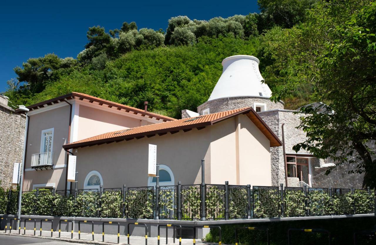La Fornace Relais & Spa Кастелламмаре-ди-Стабия Экстерьер фото